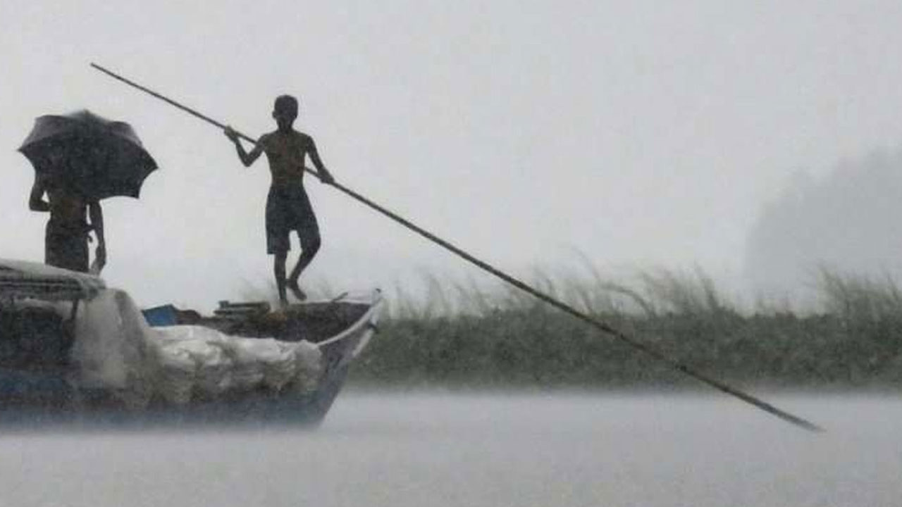 ৮ অঞ্চলে ঝড়ের আভাস