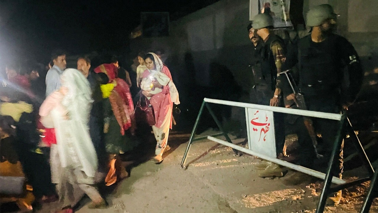 পাকিস্তানে দুটি মসজিদে হামলা চালিয়েছে ভারত, নিহত বেড়ে ৮