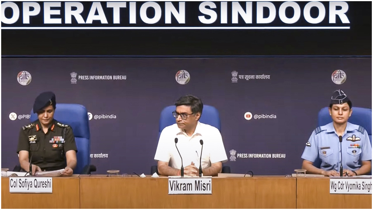 পাকিস্তানে ২৫ মিনিটে ২৪ ক্ষেপণাস্ত্র ছুড়েছে ভারত