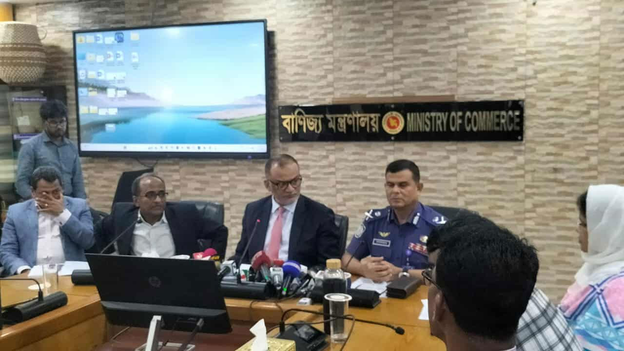 গরুর চামড়ায় ৫ ও খাসি-বকরির ২ টাকা বাড়িয়ে দাম নির্ধারণ