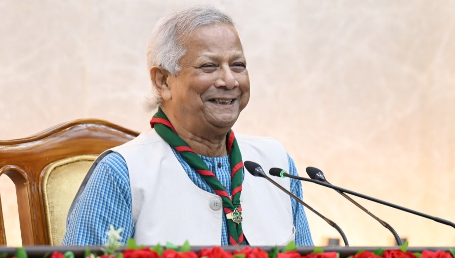 স্কাউটস দুনিয়া ও নিজেকে আবিষ্কারের সুযোগ তৈরি করে : প্রধান উপদেষ্টা