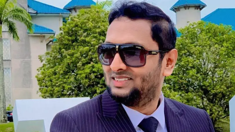 বিএনপি থেকে পদত্যাগ করেছেন ড. ফয়জুল হক