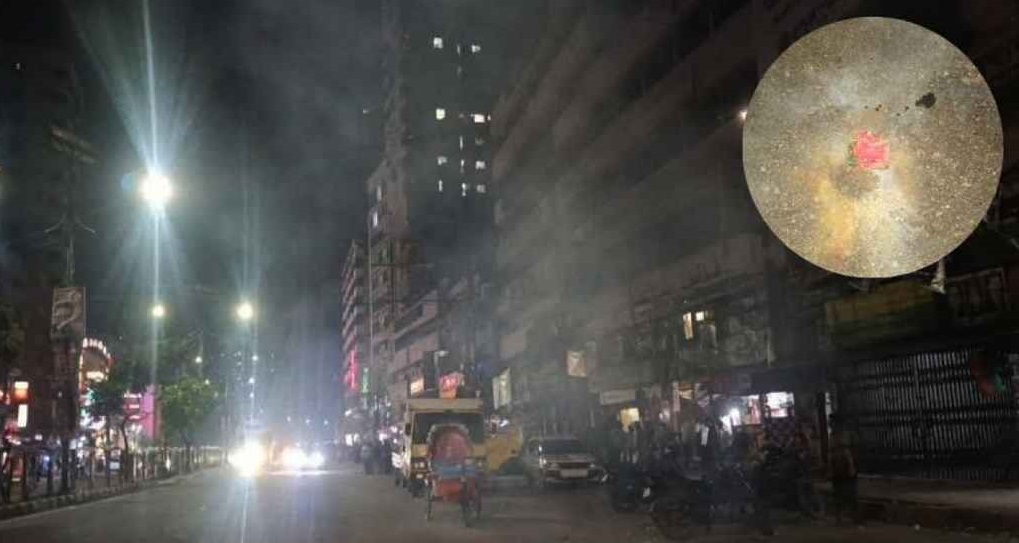 বিএনপির কেন্দ্রীয় কার্যালয়ের সামনে ককটেল বিস্ফোরণ