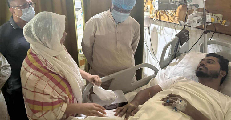 আহত নুরের শারীরিক অবস্থার খোঁজ নিলেন খালেদা জিয়া, জানালেন নিন্দা