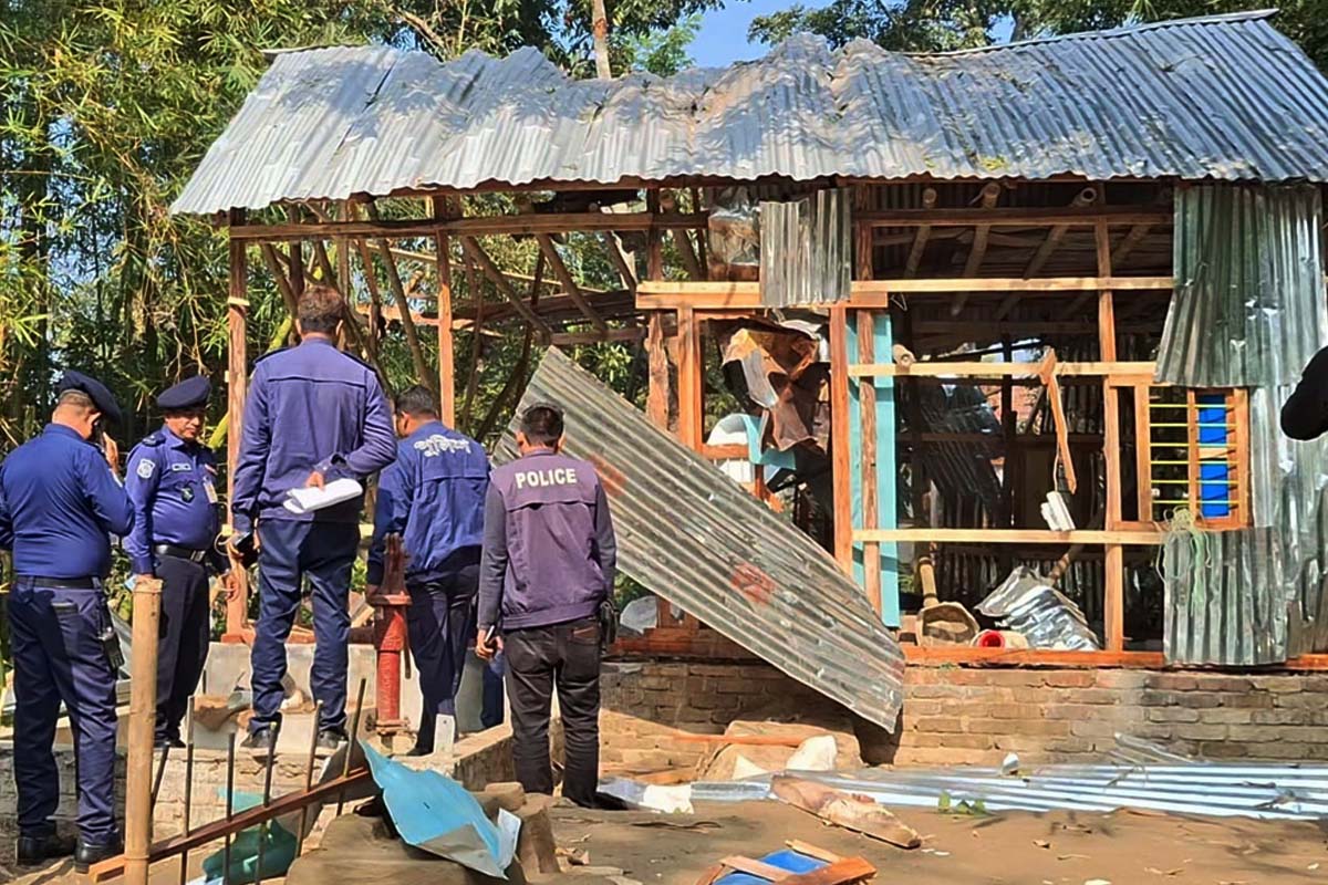 ককটেল তৈরির সময় বিস্ফোরণ: শরীয়তপুরে আরও একজনের মৃত্যু