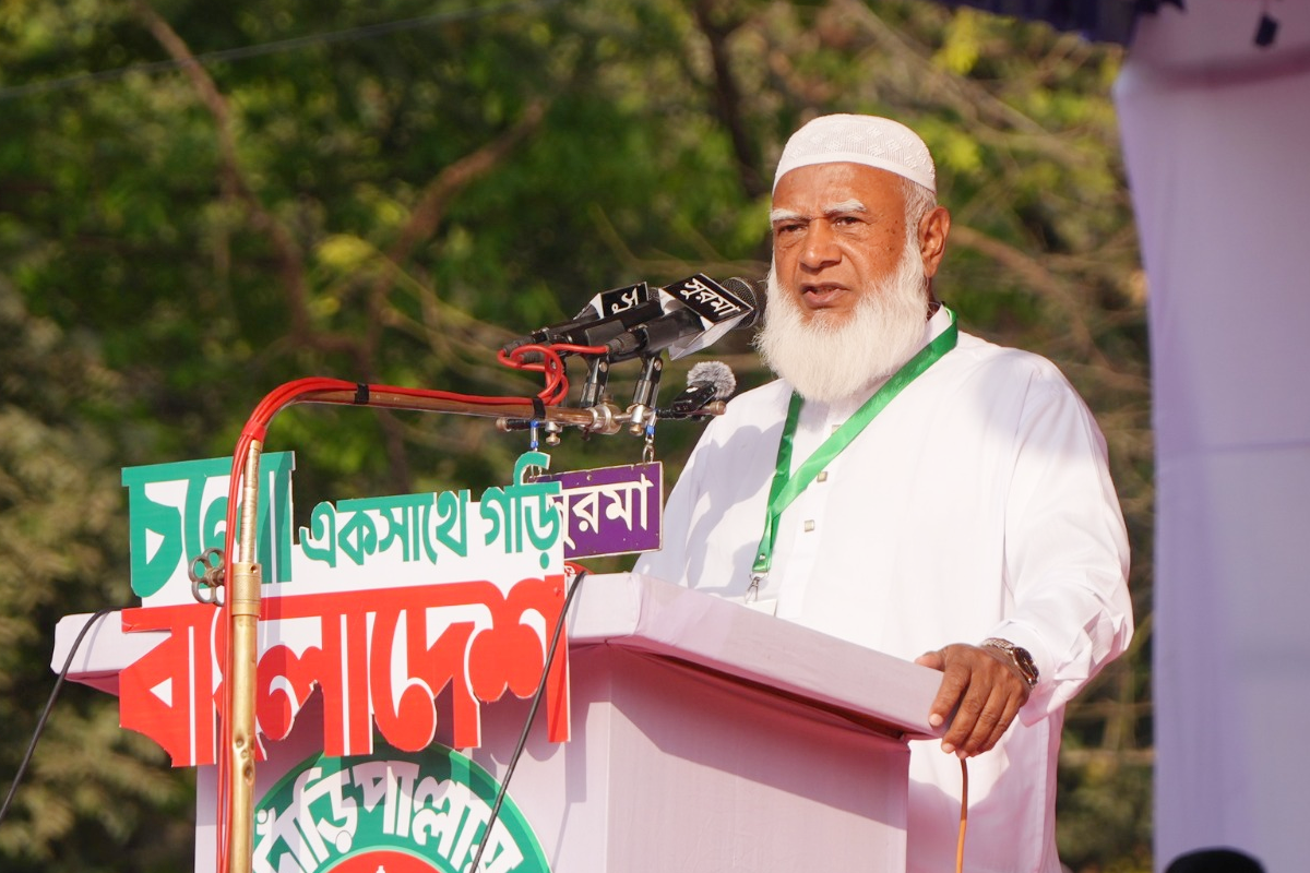 দেশের জনগণ আর ‘বস্তাপচা’ রাজনীতি দেখতে চায় না: জামায়াত আমির