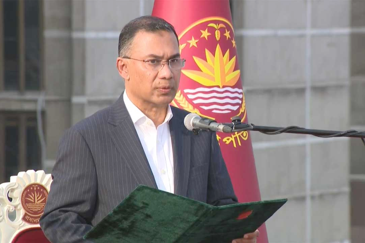 প্রতিরক্ষা ও জনপ্রশাসনসহ ৫ দপ্তর নিজের হাতে সামলাবেন প্রধানমন্ত্রী