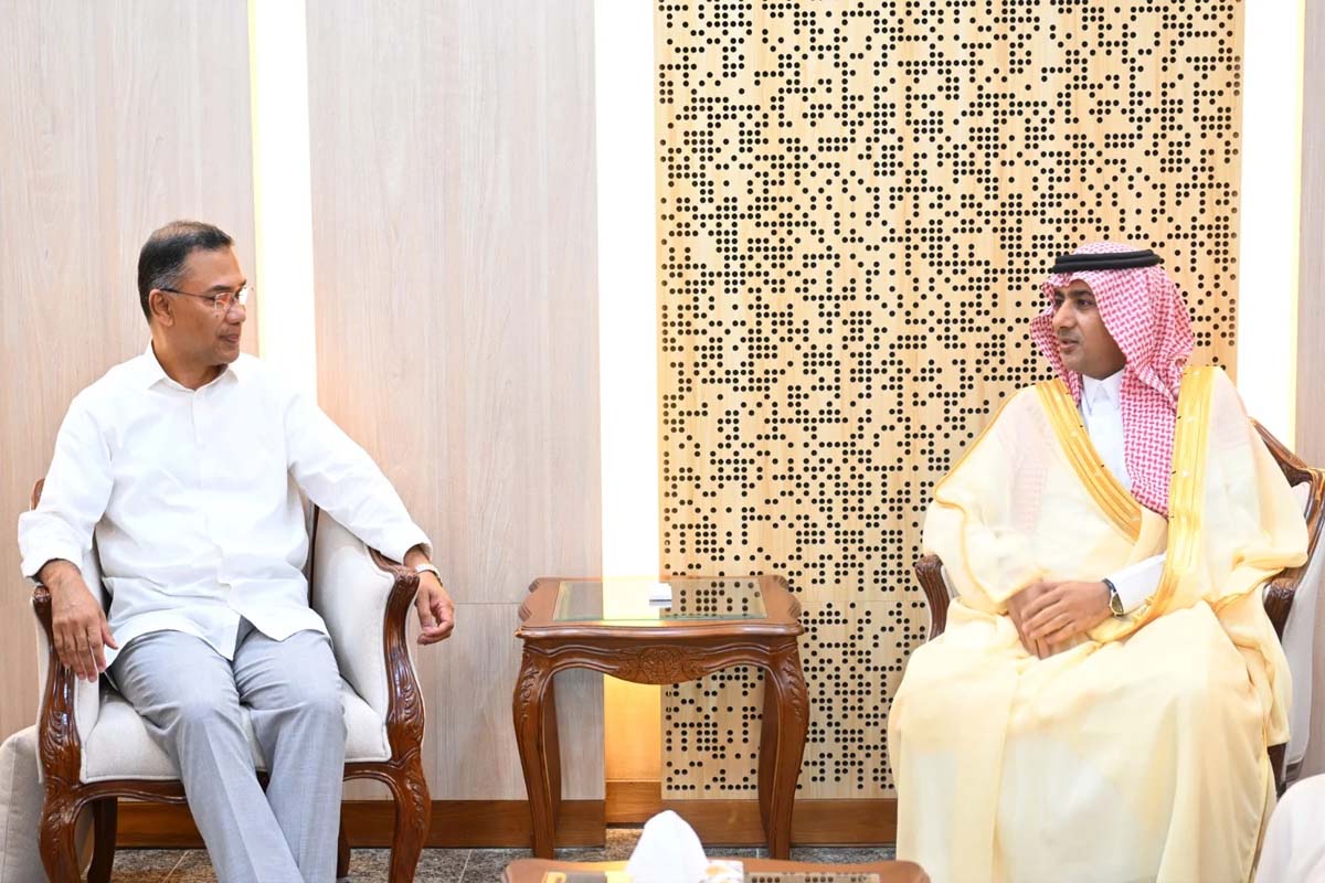 প্রধানমন্ত্রীর সঙ্গে সৌদি রাষ্ট্রদূতের সৌজন্য সাক্ষাৎ
