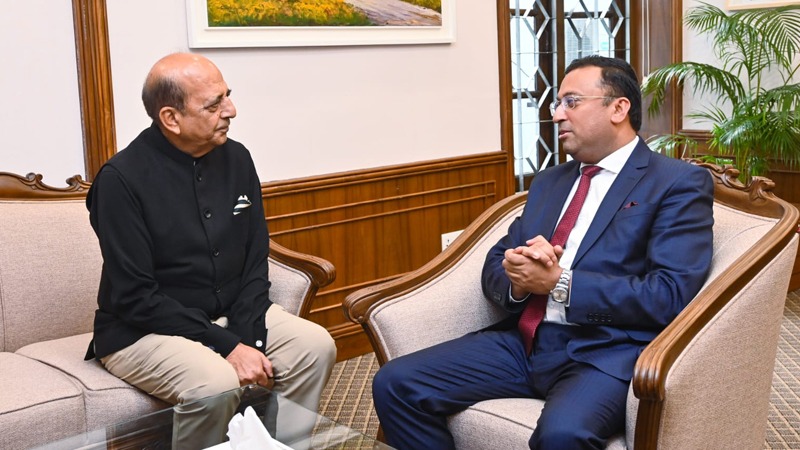 ভারত থেকে শেখ হাসিনা যেন রাজনৈতিক বক্তব্য দিতে না পারে, দিল্লিকে ঢাকার আহ্বান