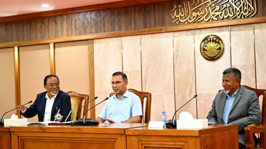 ইউএনওদের মানবিকভাবে কাজের আহ্বান প্রধানমন্ত্রীর
