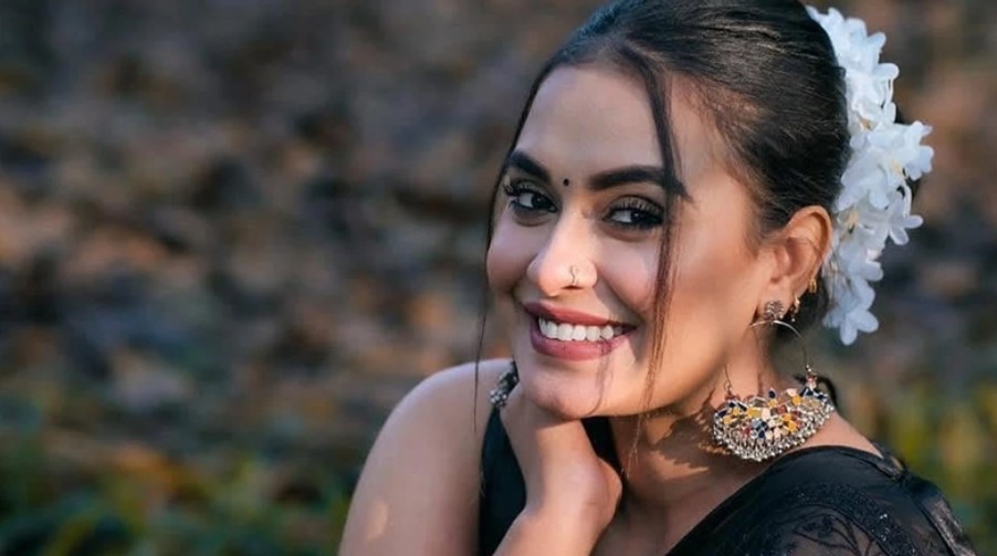 অভিনেত্রী রিধিকার মৃত্যুর রহস্যে প্রেমিক গ্রেপ্তার