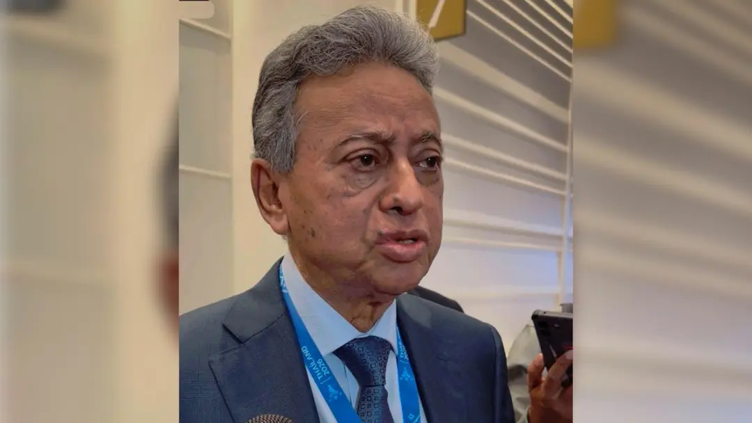 চীনের সঙ্গে ঋণনির্ভরতা কমিয়ে যৌথ বিনিয়োগে যেতে চায় বাংলাদেশ