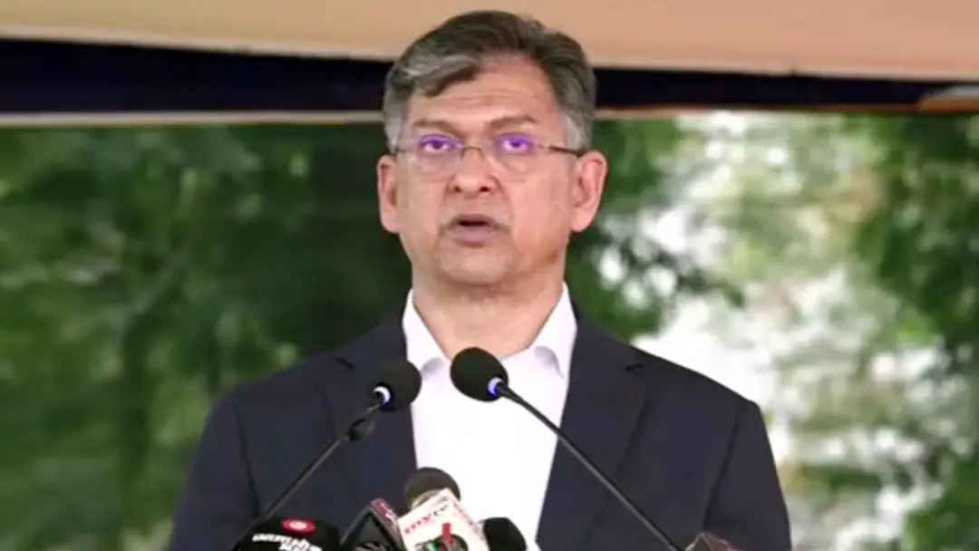 দেশে আইনের শাসন প্রতিষ্ঠায় পুলিশের ভূমিকা অগ্রগণ্য: স্বরাষ্ট্রমন্ত্রী